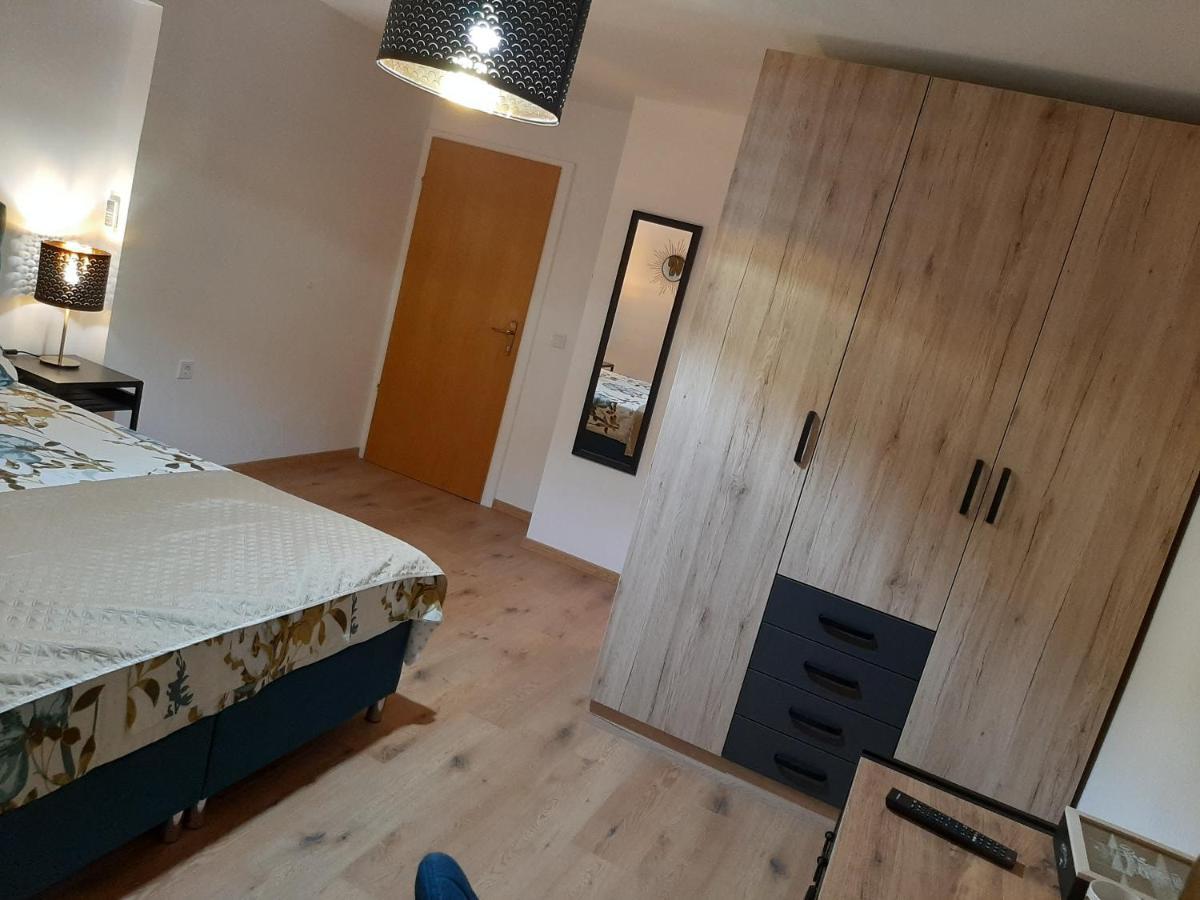 Petra Rooms And Apartments Palit Bagian luar foto