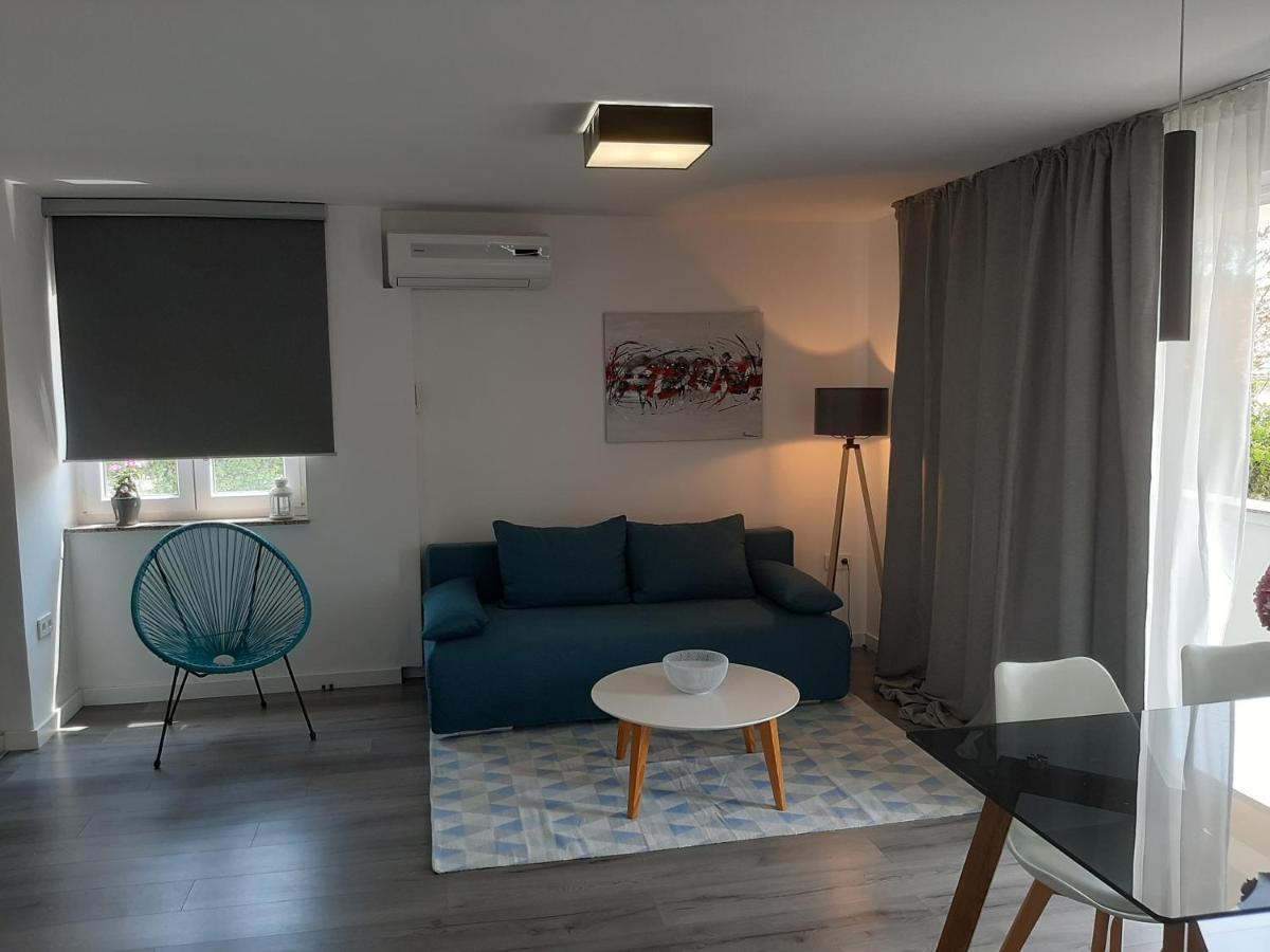 Petra Rooms And Apartments Palit Bagian luar foto