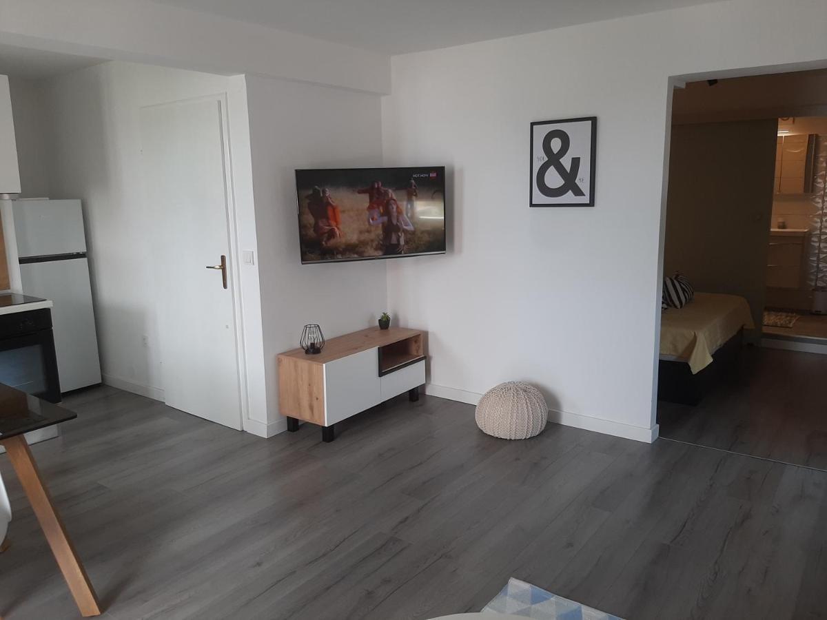 Petra Rooms And Apartments Palit Bagian luar foto