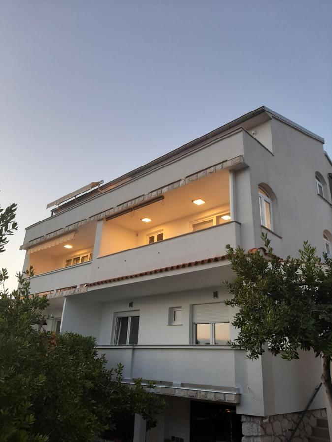 Petra Rooms And Apartments Palit Bagian luar foto