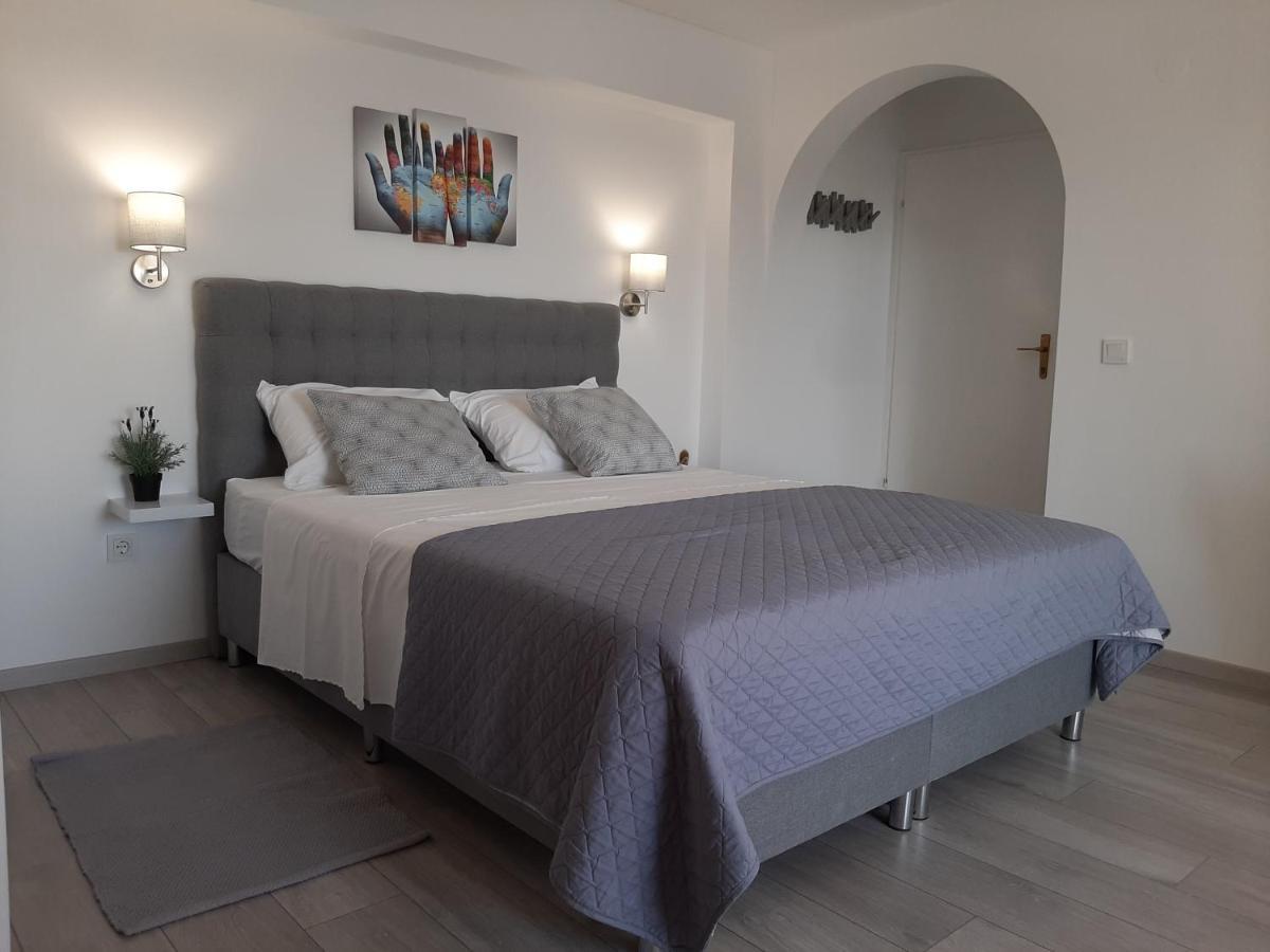 Petra Rooms And Apartments Palit Bagian luar foto