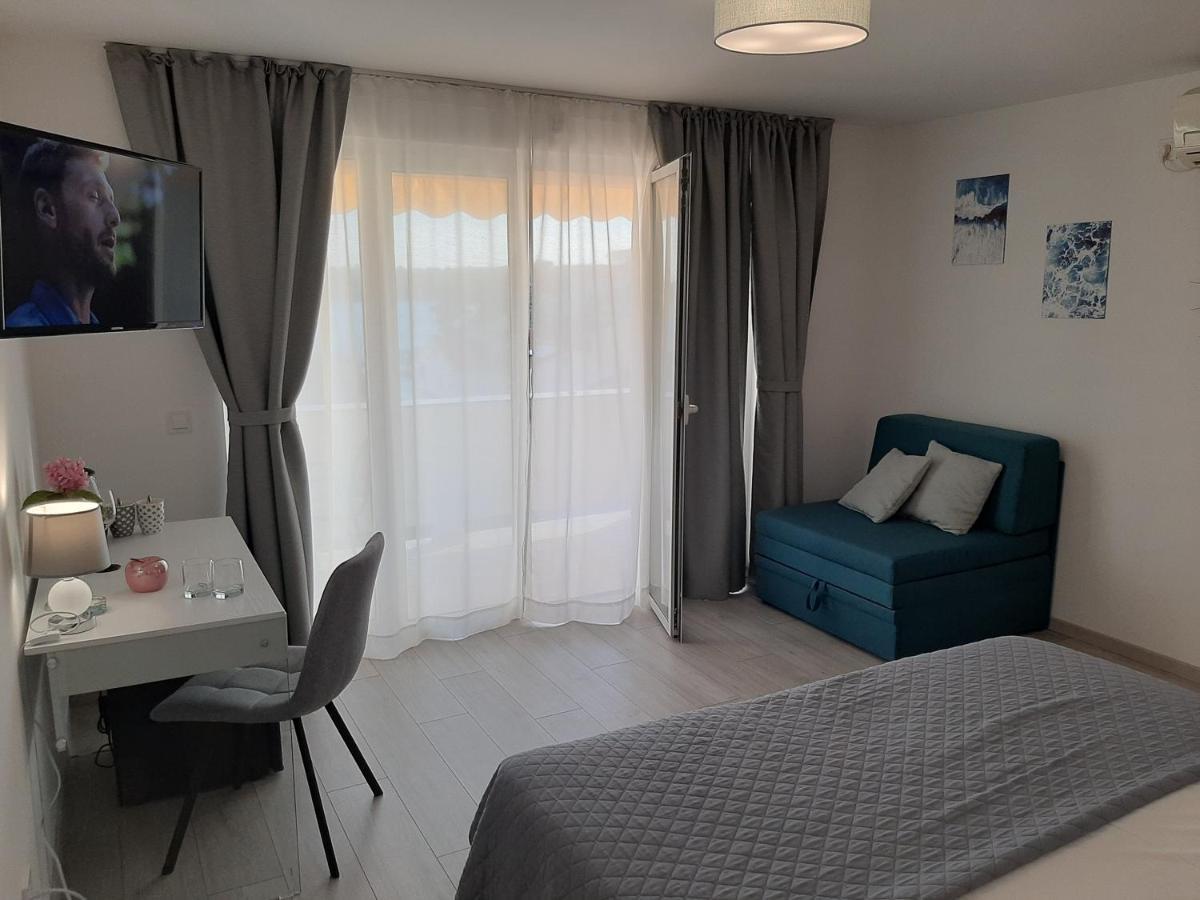 Petra Rooms And Apartments Palit Bagian luar foto